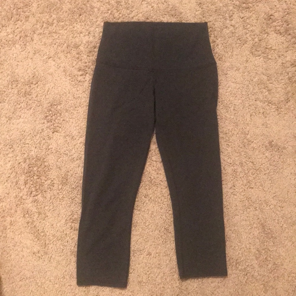 Lululemon capris